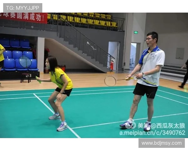 成都羽毛球队团队协作引发热议争议背后的默契与挑战分析