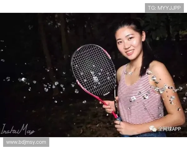 赵芳的网球人生：从青涩少女到职业选手的深度对话与成长故事