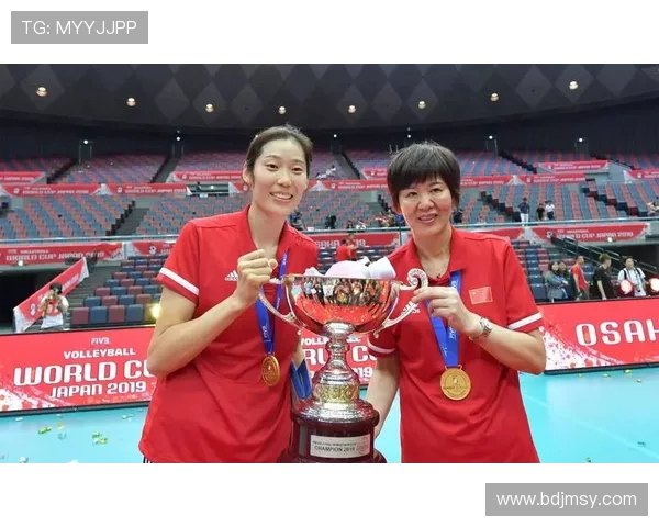 重庆排球队的拼搏之路：奥运会背后的奋斗与荣耀