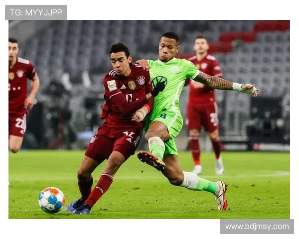 拜仁慕尼黑对阵沃尔夫斯堡精彩视频直播全程回顾与分析