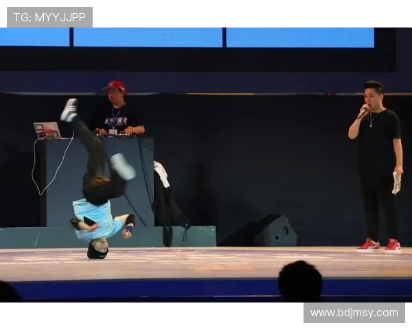 极限运动联赛点评：北京街舞队在赛场上的经验与表现分析